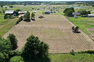 1701 Fox Rd, Millsap, TX 76066 - Photo 2