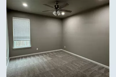 612 Sovereign Drive, Granbury, TX 76049 - Photo 12