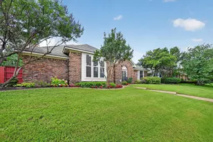 1200 Sandy Creek Dr, Allen, TX 75002 - Photo 2