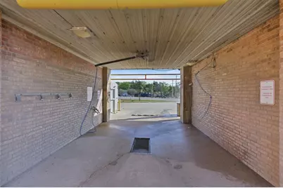 315 W Lennon, Emory, TX 75440 - Photo 10