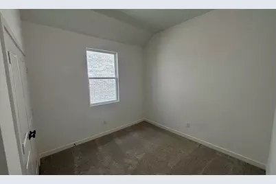 704 Tyronza Drive, Justin, TX 76247 - Photo 10