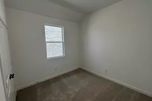 704 Tyronza Dr, Justin, TX 76247 - Photo 10