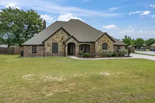 12204 Lighthouse Hill, Azle, TX 76020 - Photo 1