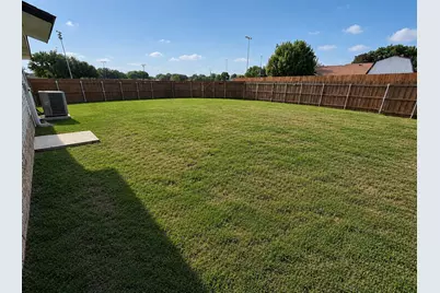 1134 Loving Trail, Grand Prairie, TX 75052 - Photo 8