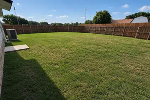 1134 Loving Trail, Grand Prairie, TX 75052 - Photo 8