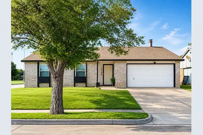 1134 Loving Trail, Grand Prairie, TX 75052 - Photo 1