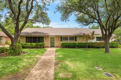 4907 Lake Englewood Drive, Waco, TX 76710 - Photo 1