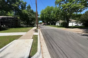 327 Egan St, Denton, TX 76201 - Photo 28