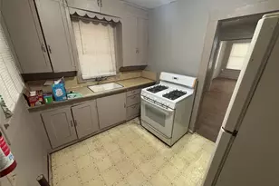 327 Egan St, Denton, TX 76201 - Photo 12
