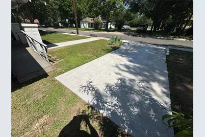 327 Egan Street, Denton, TX 76201 - Photo 26