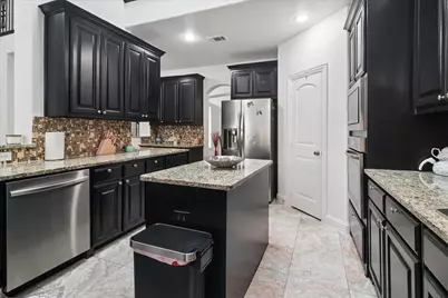 6905 Canyon Meadow Drive, Sachse, TX 75048 - Photo 8