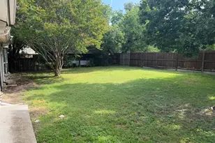 3606 Reeves St, North Richland Hills, TX 76117 - Photo 2