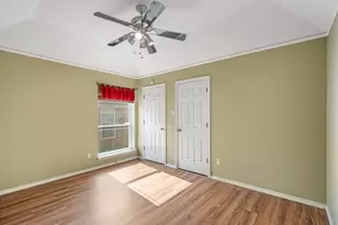3317 Tiverton Ct, Arlington, TX 76001 - Photo 20