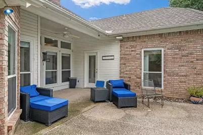 3317 Tiverton Court, Arlington, TX 76001 - Photo 26
