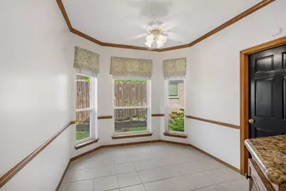 3317 Tiverton Court, Arlington, TX 76001 - Photo 12