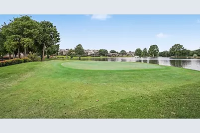 2974 Country Place Circle, Carrollton, TX 75006 - Photo 28