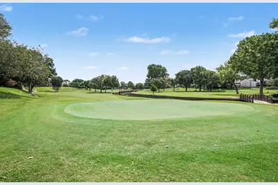 2974 Country Place Circle, Carrollton, TX 75006 - Photo 30
