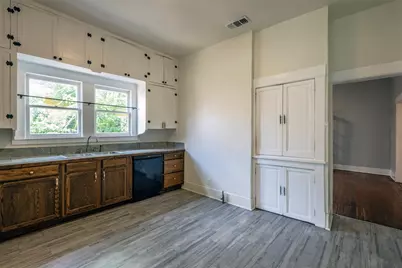 1804 Lipscomb Street, Fort Worth, TX 76110 - Photo 14