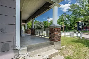 1804 Lipscomb St, Fort Worth, TX 76110 - Photo 6