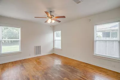 6521 Six J Court, Granbury, TX 76049 - Photo 16