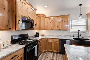 1446 Faulkner Rd, Sunset, TX 76270 - Photo 10