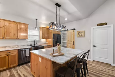 1446 Faulkner Road, Sunset, TX 76270 - Photo 10