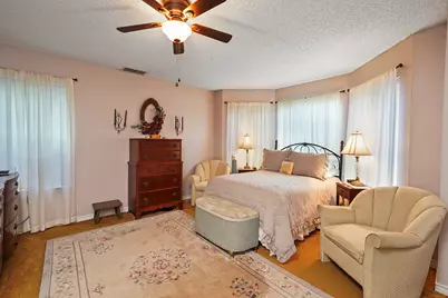 306 Wilson Street, Lake Dallas, TX 75065 - Photo 10