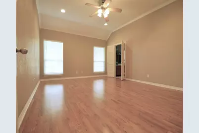924 Lands End Cove, Hewitt, TX 76643 - Photo 12