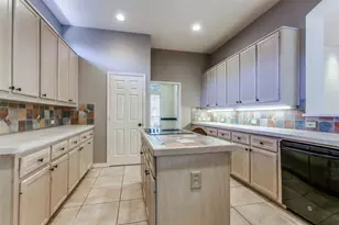 4004 Winter Park Ln, Addison, TX 75001 - Photo 12