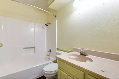 813 Royal Meadows Street, Denton, TX 76209 - Photo 20