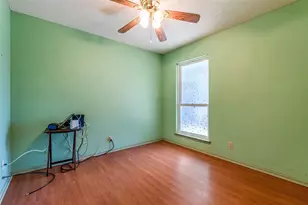 813 Royal Meadows St, Denton, TX 76209 - Photo 18