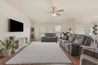 409 Harding Lane, Lavon, TX 75166 - Photo 16