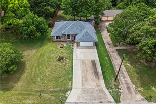 403 N Casa Grande Cir, Duncanville, TX 75116 - Photo 32