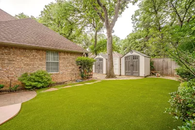 2024 Spinnaker Lane, Azle, TX 76020 - Photo 30