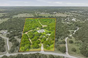6901 Running Deer Ct, Granbury, TX 76049 - Photo 38