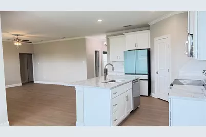 7625 Wildflower Way, Abilene, TX 79602 - Photo 4