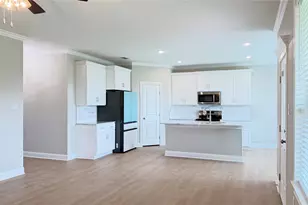 7625 Wildflower Wy, Abilene, TX 79602 - Photo 2