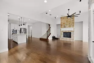 5901 The Esplanade Dr, McKinney, TX 75070 - Photo 10