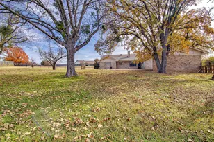 304 Roaring Springs Dr, Joshua, TX 76058 - Photo 34