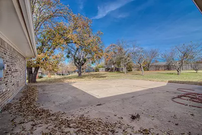 304 Roaring Springs Drive, Joshua, TX 76058 - Photo 32