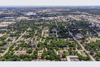 605 N Pecan Street #A & B, Arlington, TX 76011 - Photo 12