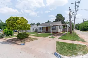 833 S 17th St, Abilene, TX 79602 - Photo 4