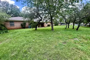 603 Barkley Dr, Hamilton, TX 76531 - Photo 6