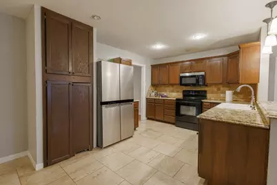 2033 Highland Avenue, Abilene, TX 79605 - Photo 8