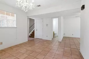 4645 Waterway Dr N, Fort Worth, TX 76137 - Photo 10