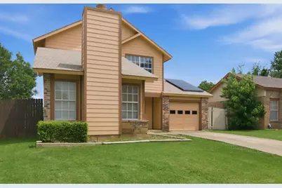 4645 Waterway Drive N, Fort Worth, TX 76137 - Photo 2