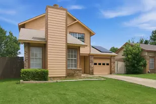 4645 Waterway Dr N, Fort Worth, TX 76137 - Photo 2