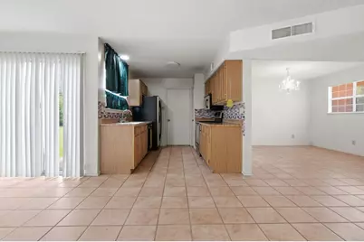 4645 Waterway Drive N, Fort Worth, TX 76137 - Photo 14