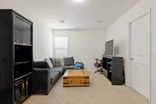 409 Falling Star Dr, Fort Worth, TX 76052 - Photo 8