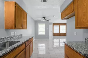7316 Davis Blvd, North Richland Hills, TX 76182 - Photo 16